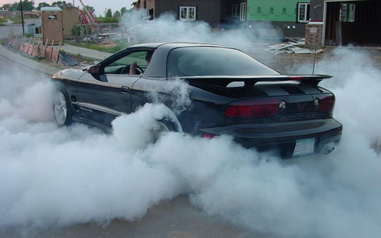 Read more about the article How To Do Burnouts In An Automatic The Right Way